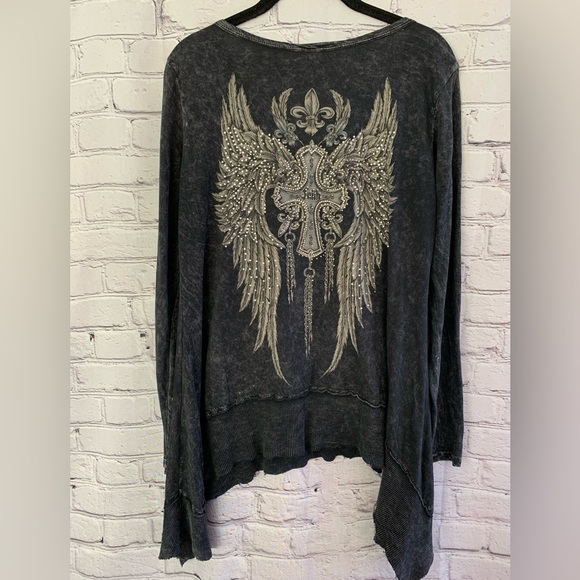 Vocal Black Long Sleeve Top with Silver Wing Design - Picture 7 of 9